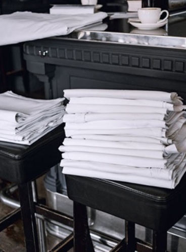 restaurant laundry services